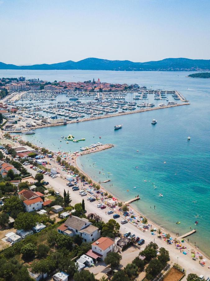 Beach Apartment - 50M From The Beach With Free Parking Биоград-на-Мору Экстерьер фото
